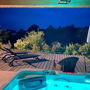 https://frankenwald-lodge.com-bavaria.com